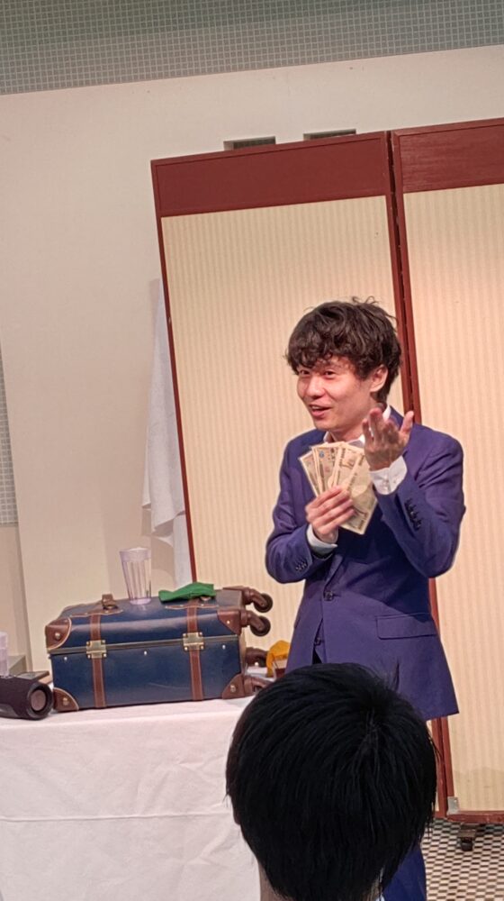マジックショー4